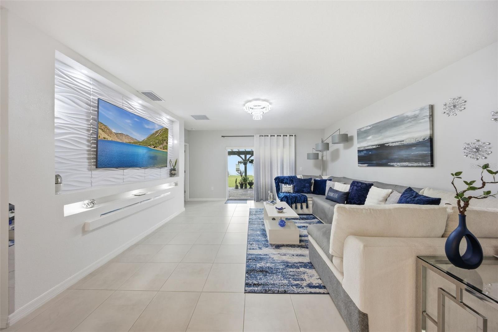 1669 SWAN SWIM DR, DAVENPORT, FL, 33837