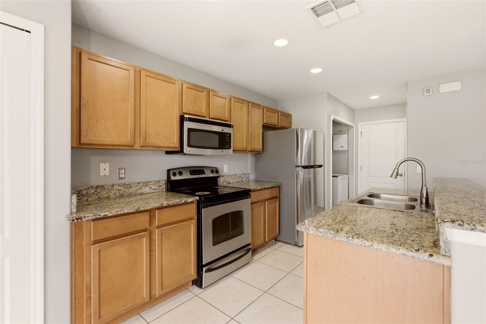 253 BELLA ROSA CIR, SANFORD, FL, 32771