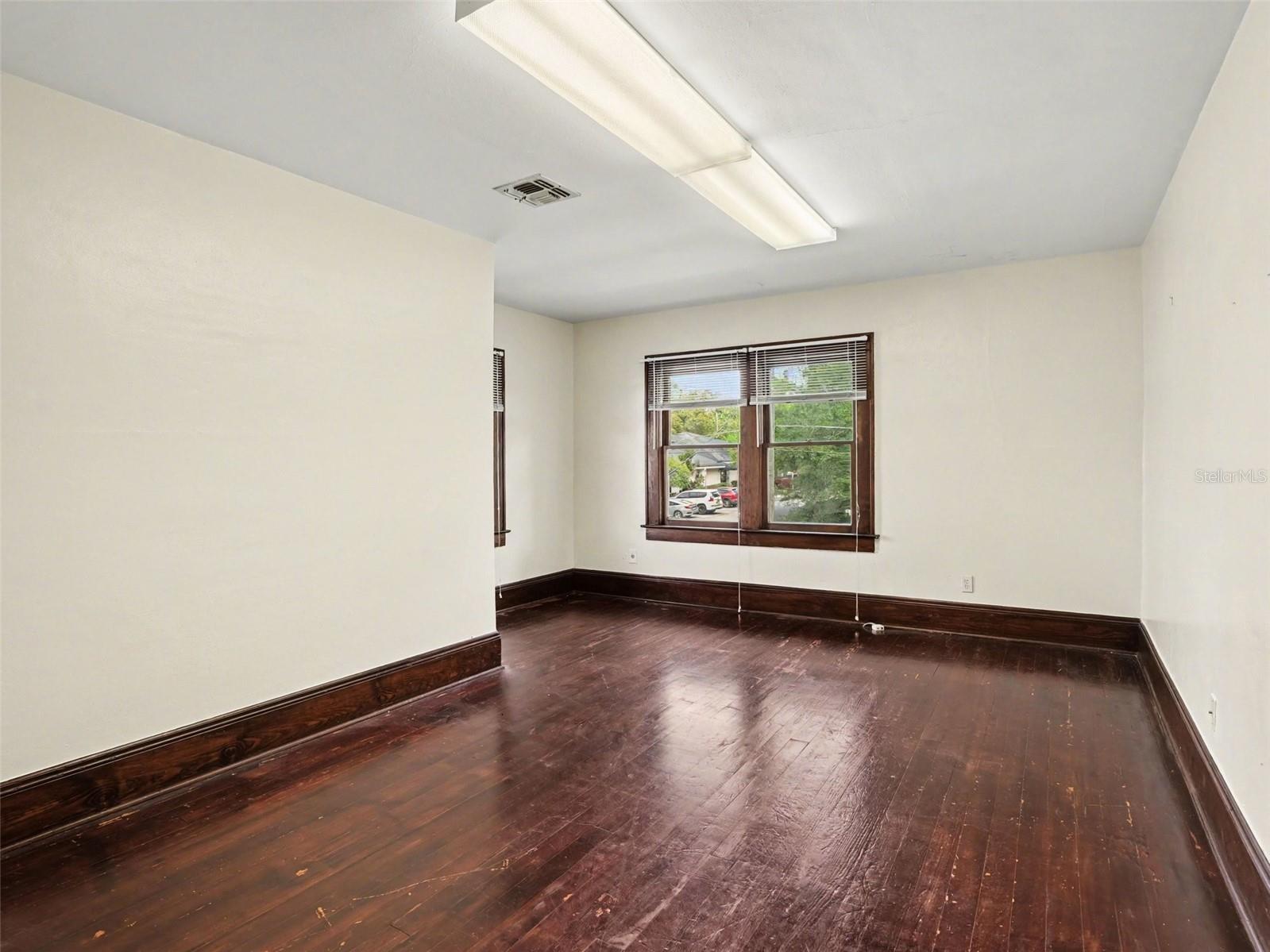 1214 E LIVINGSTON STREET ST, ORLANDO, FL, 32803