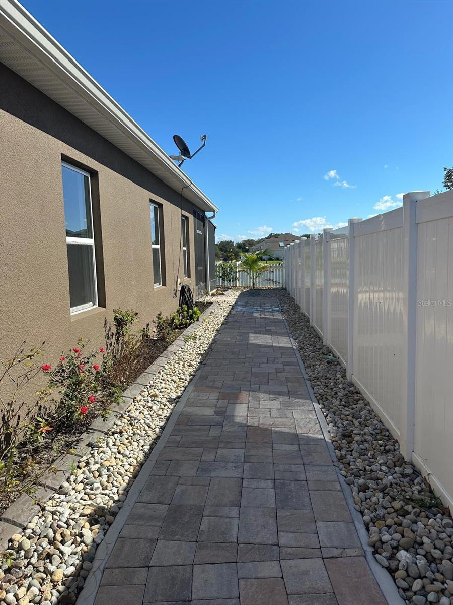 3093 SLOUGH CREEK DR, KISSIMMEE, FL, 34744