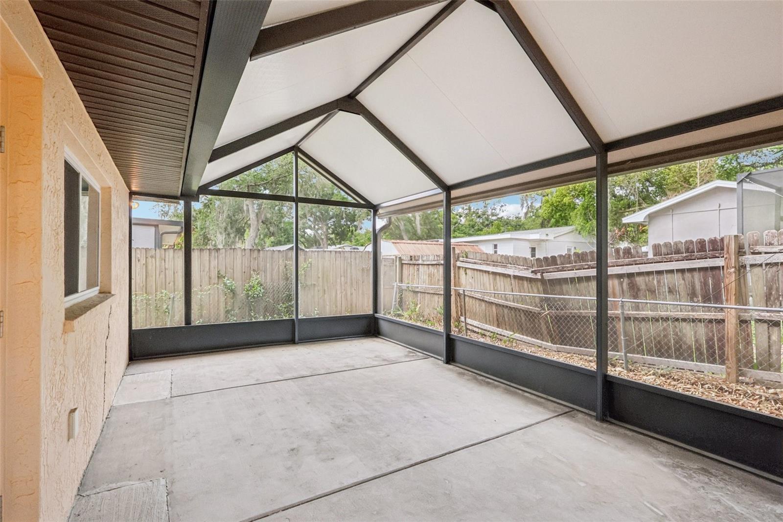 11732 MOFFAT AVE, TAMPA, FL, 33617