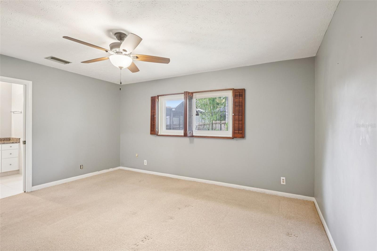 11732 MOFFAT AVE, TAMPA, FL, 33617