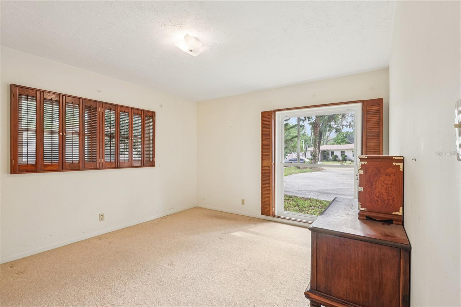 11732 MOFFAT AVE, TAMPA, FL, 33617