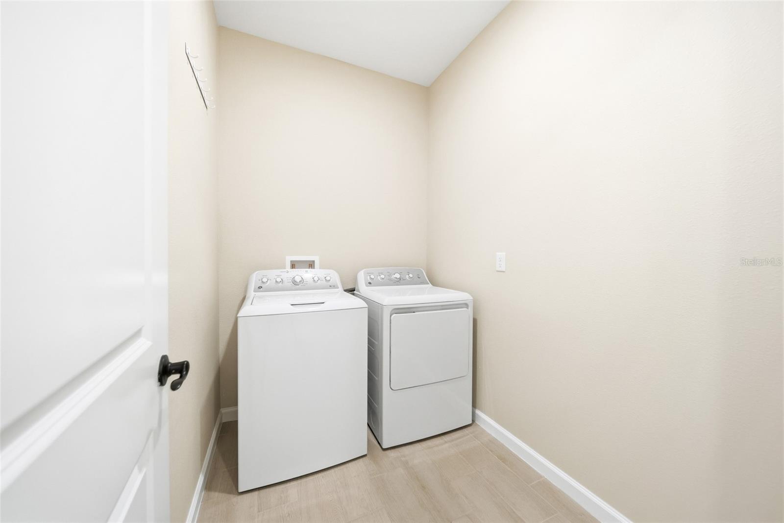 253 HILLTOP BLOOM LOOP, HAINES CITY, FL, 33844