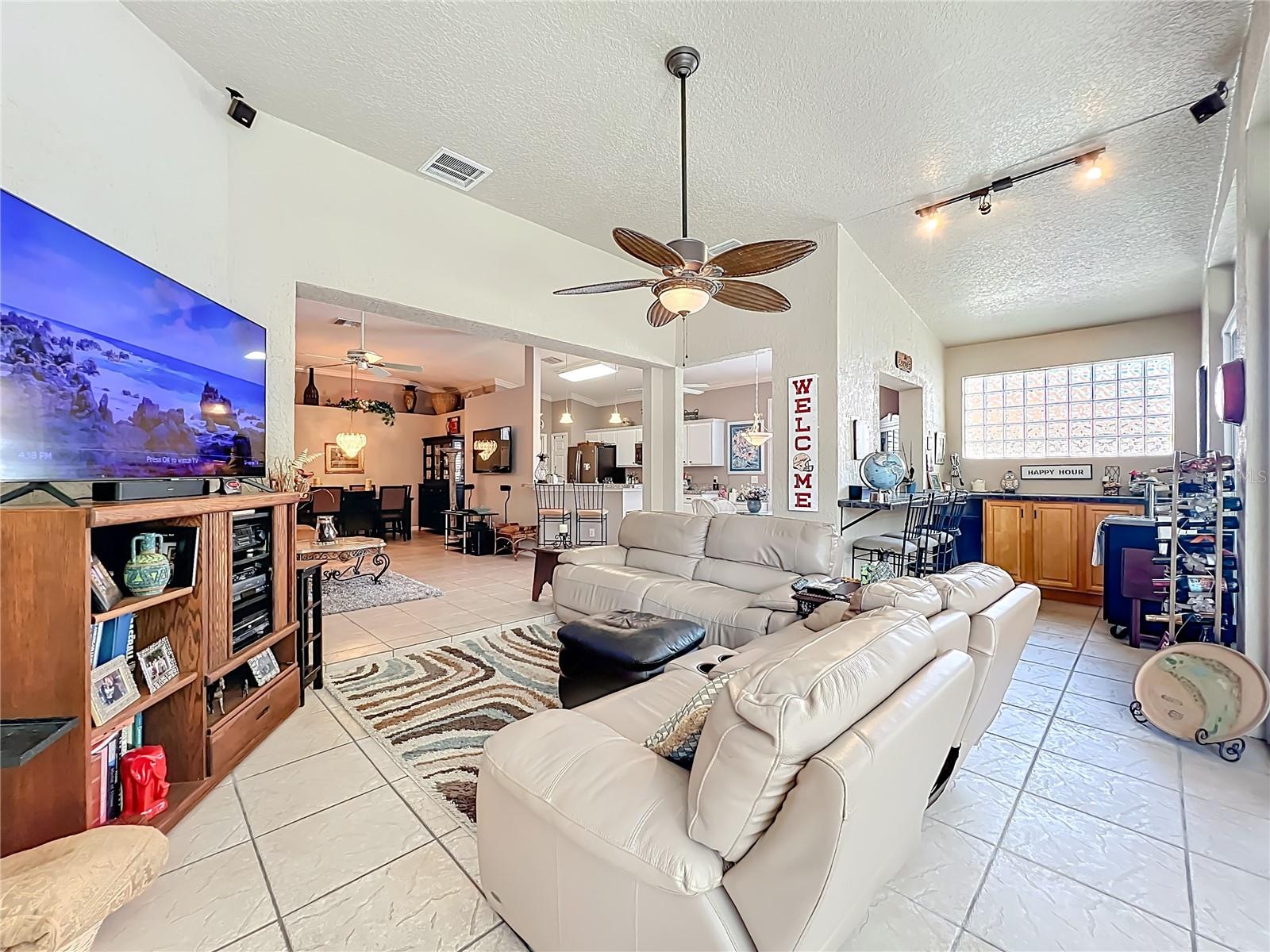 233 HANGING MOSS CIR, LAKE MARY, FL, 32746