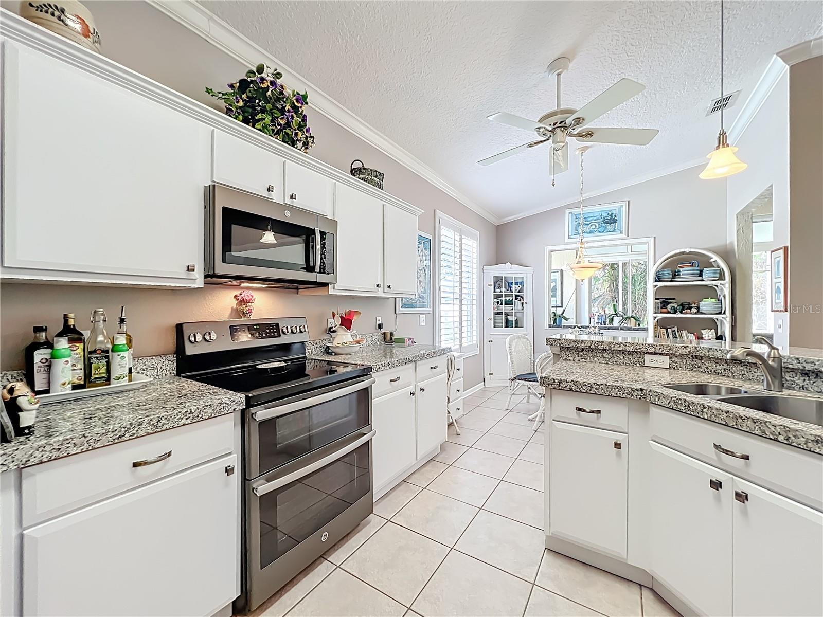 233 HANGING MOSS CIR, LAKE MARY, FL, 32746