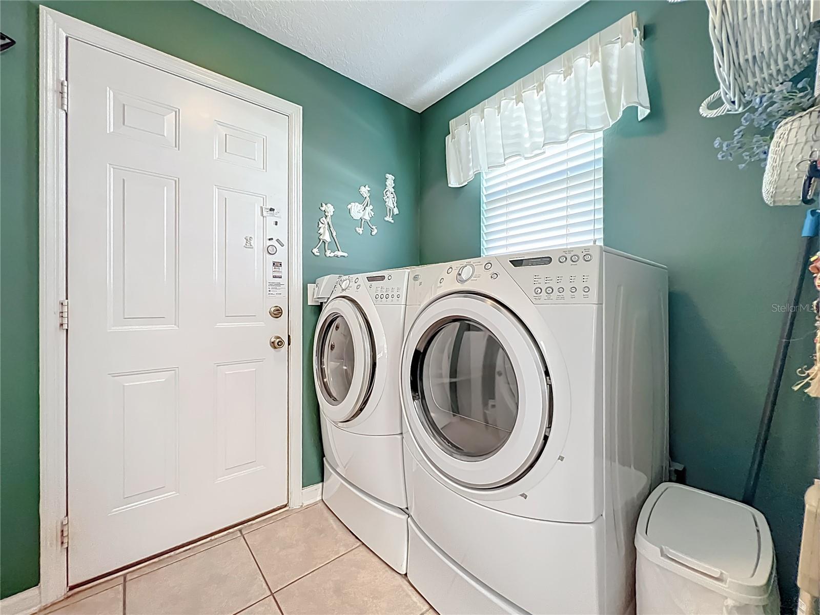 233 HANGING MOSS CIR, LAKE MARY, FL, 32746