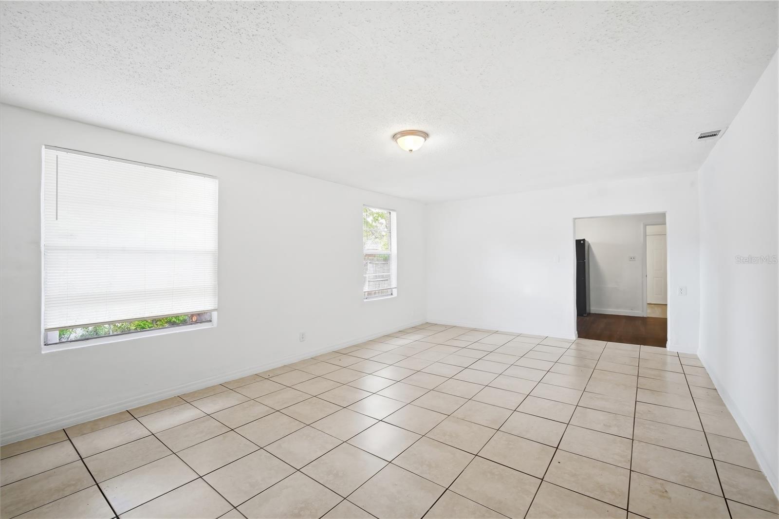 10019 N JASMINE AVE, TAMPA, FL, 33612