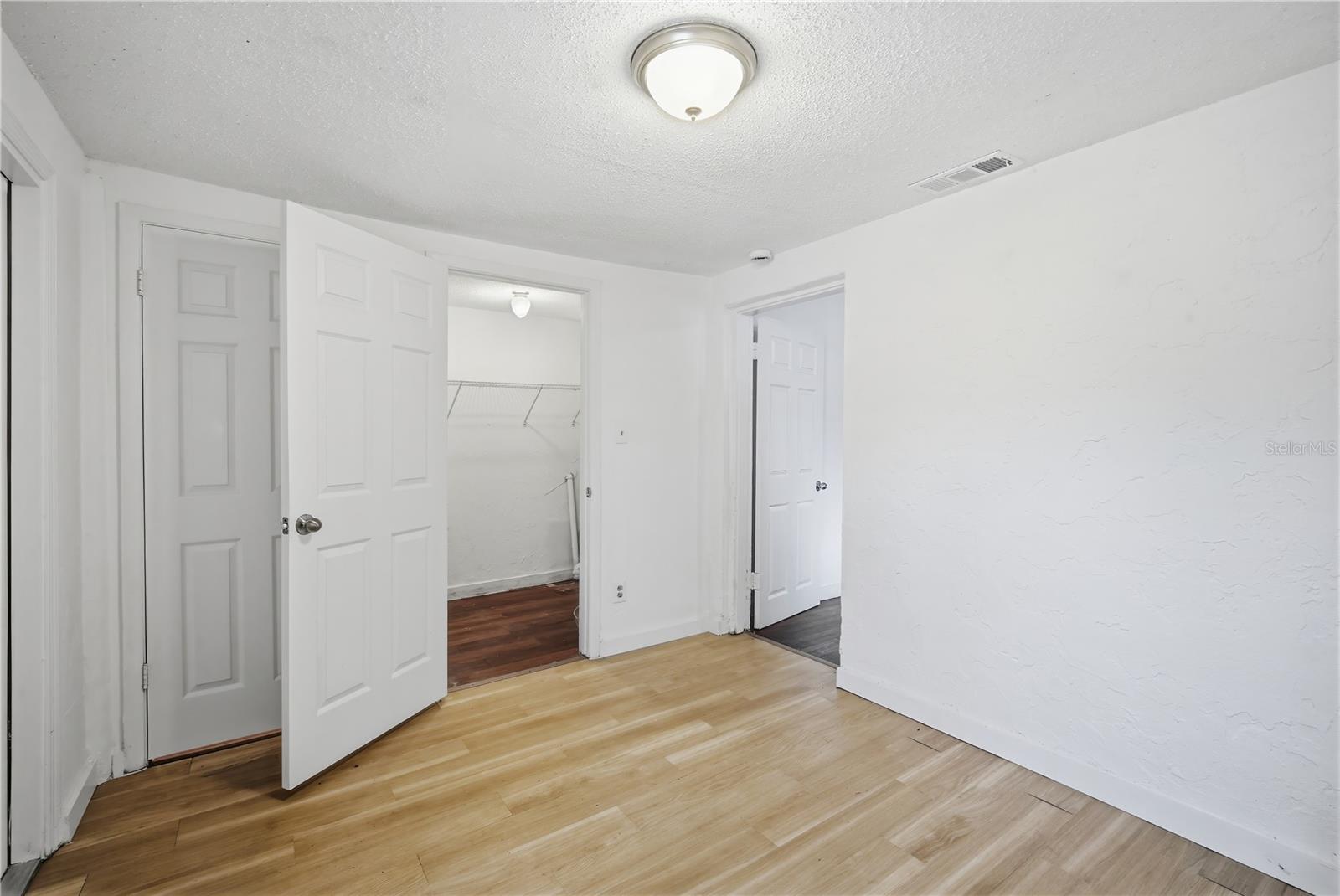 10019 N JASMINE AVE, TAMPA, FL, 33612