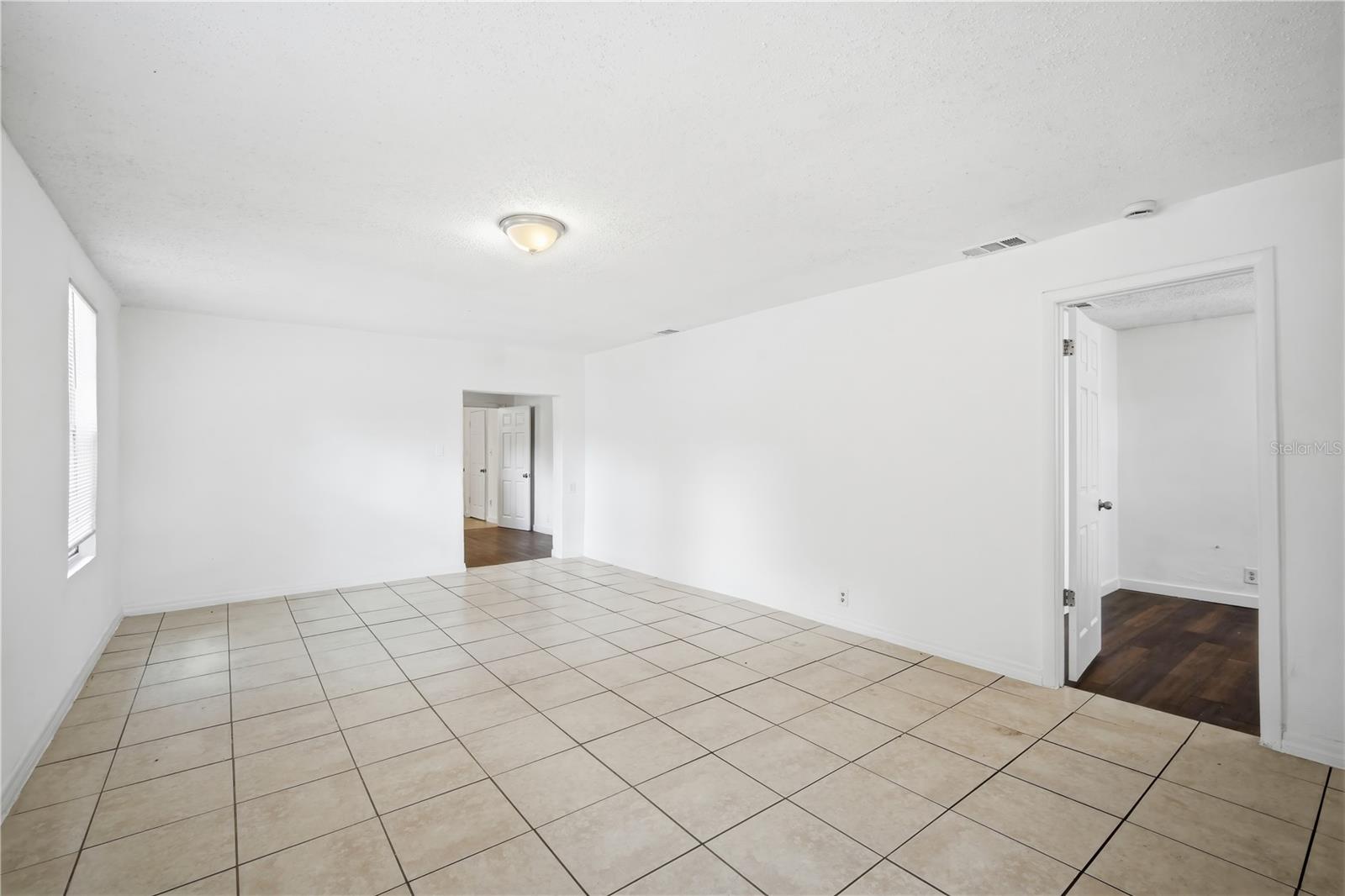 10019 N JASMINE AVE, TAMPA, FL, 33612