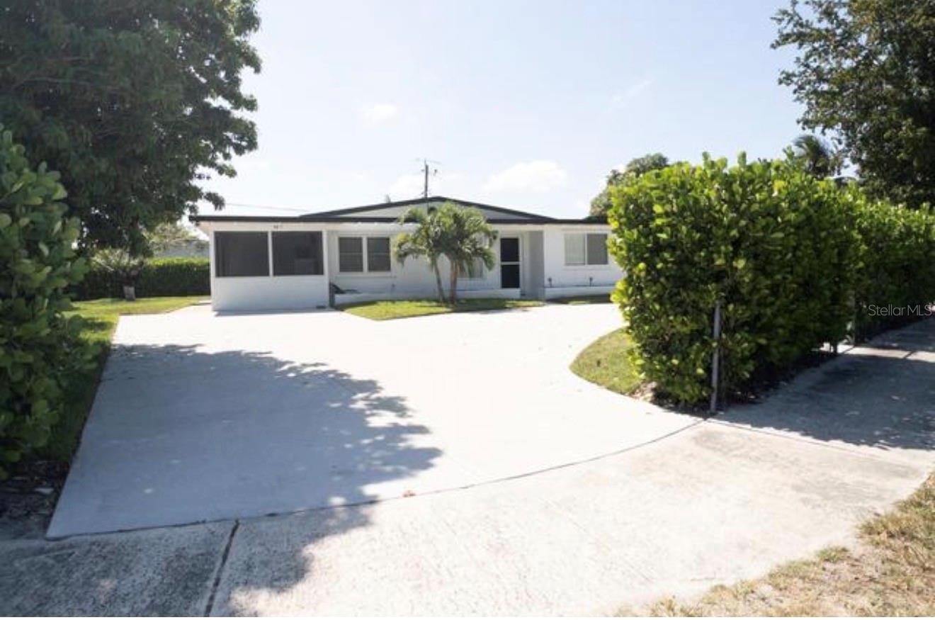 887 W PERRY ST, LANTANA, FL, 33462