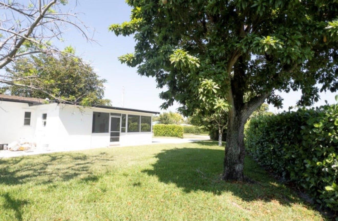 887 W PERRY ST, LANTANA, FL, 33462