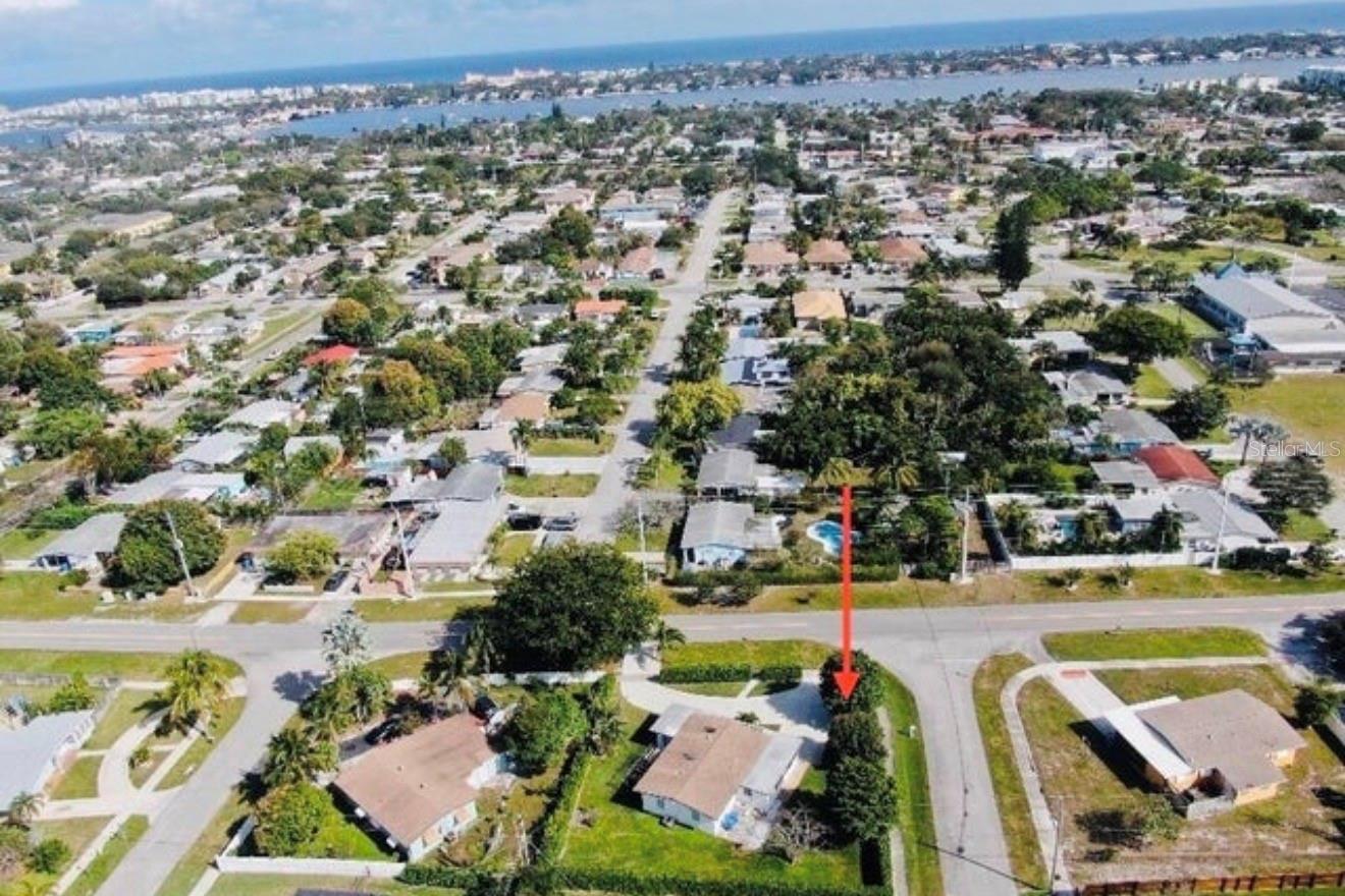 887 W PERRY ST, LANTANA, FL, 33462