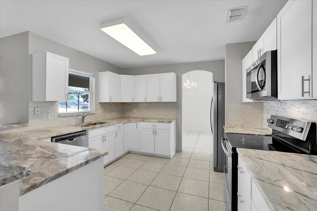 112 AZALEA DR, DAVENPORT, FL, 33837