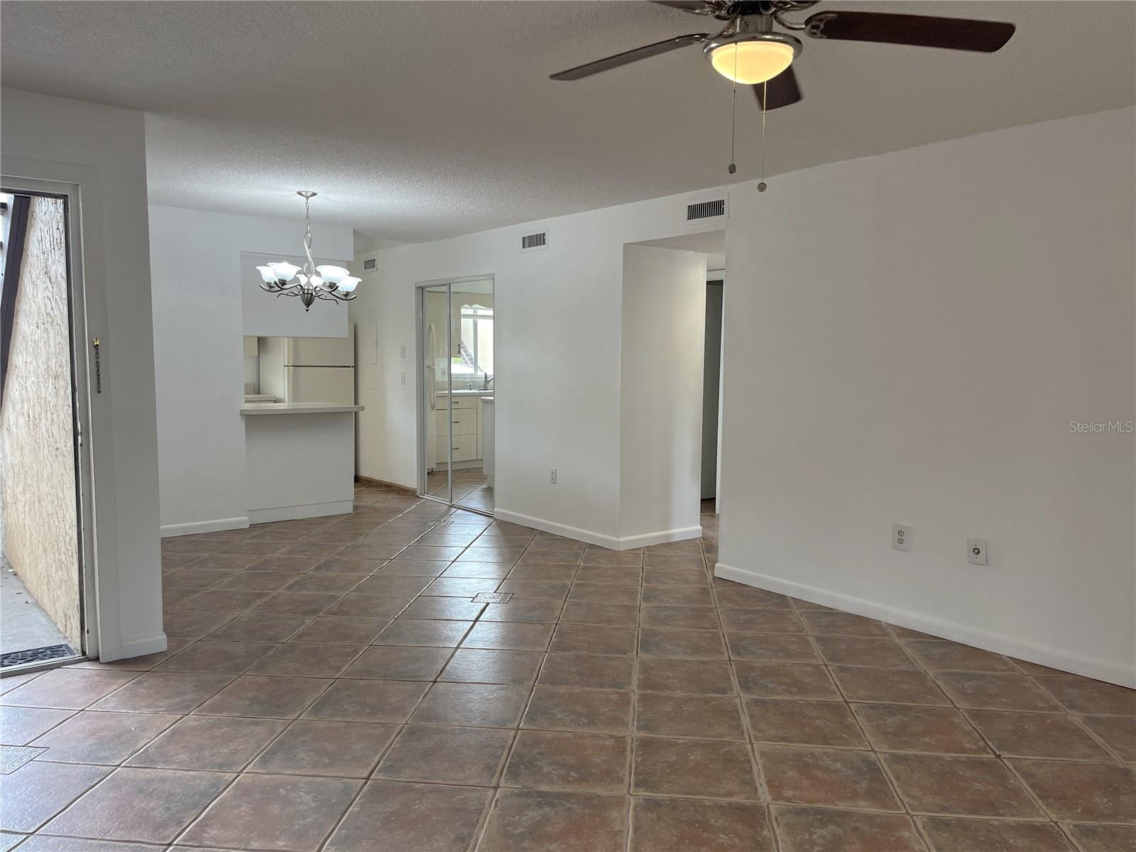 2724 HIDDEN LAKE BLVD #A, SARASOTA, FL, 34237