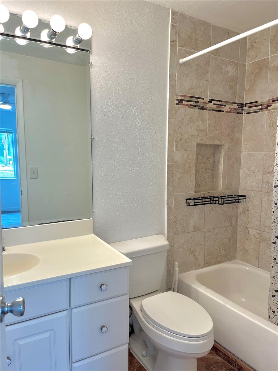 2724 HIDDEN LAKE BLVD #A, SARASOTA, FL, 34237