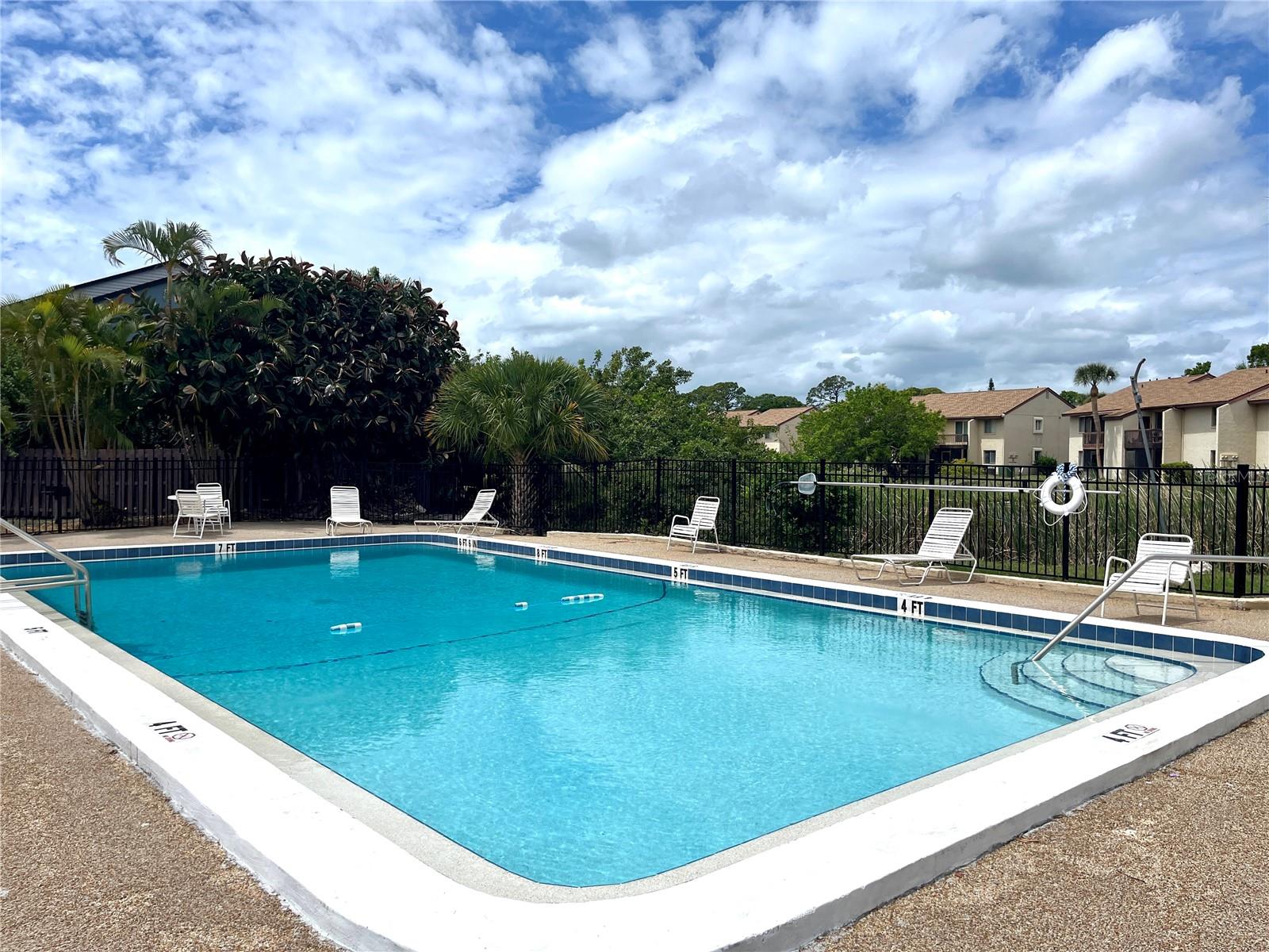2724 HIDDEN LAKE BLVD #A, SARASOTA, FL, 34237