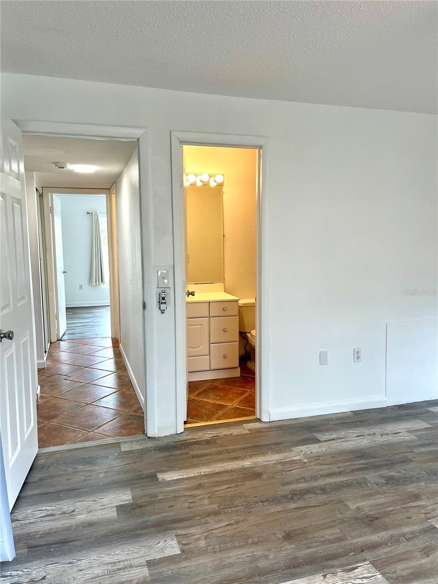 2724 HIDDEN LAKE BLVD #A, SARASOTA, FL, 34237