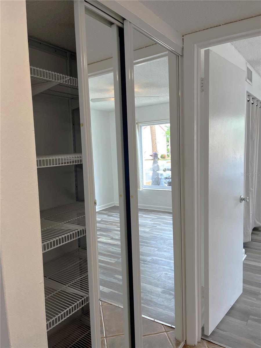 2724 HIDDEN LAKE BLVD #A, SARASOTA, FL, 34237