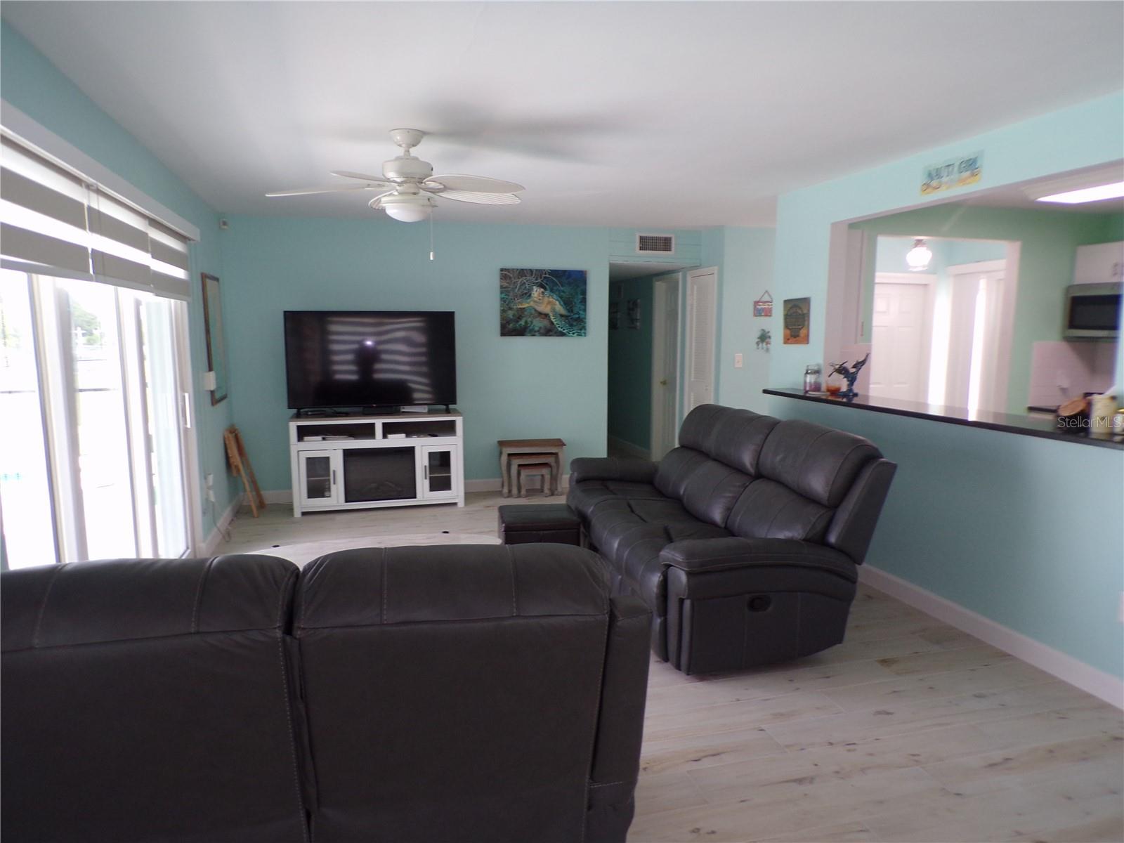 21088 EDGEWATER DR, PORT CHARLOTTE, FL, 33952