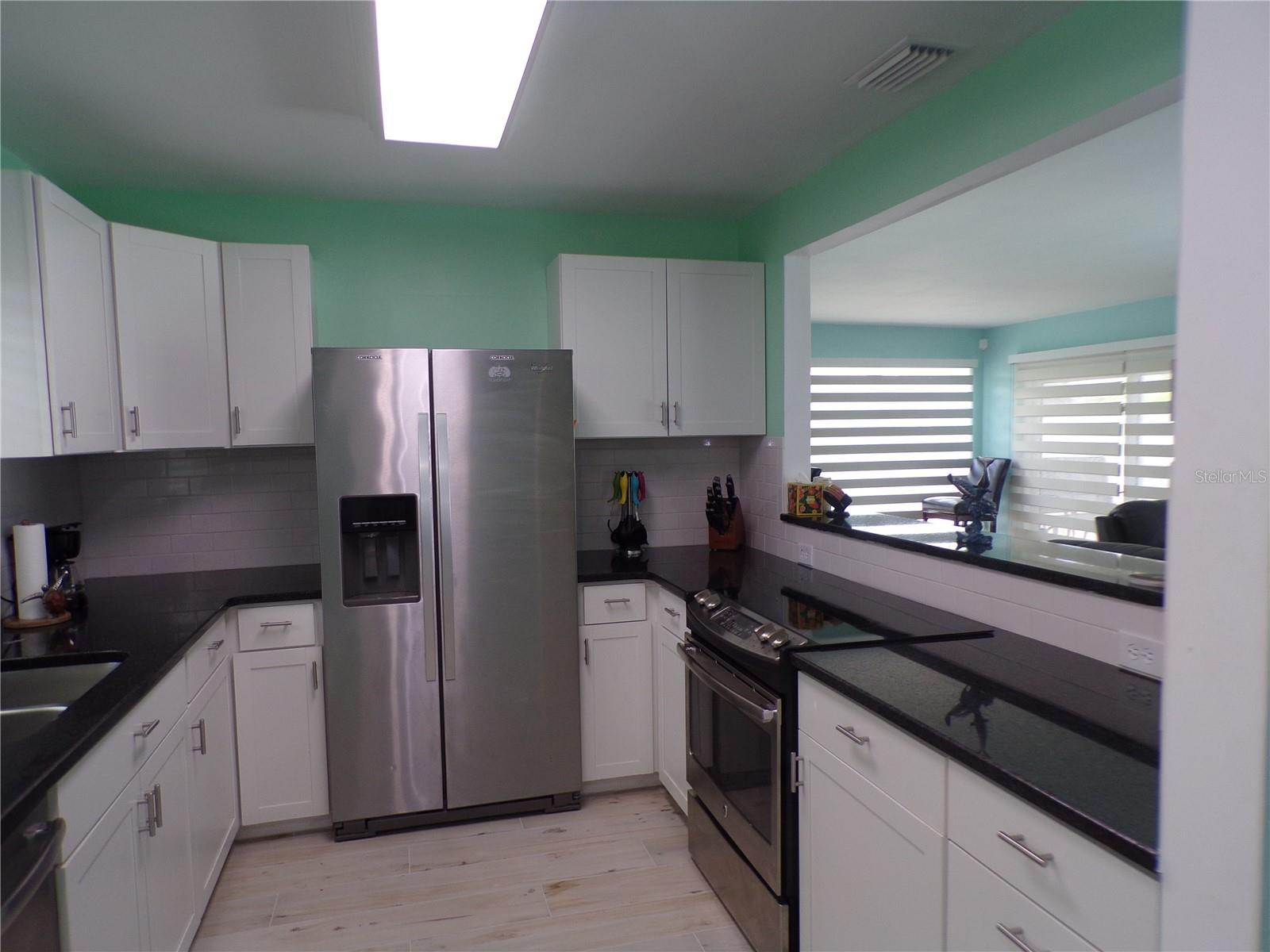 21088 EDGEWATER DR, PORT CHARLOTTE, FL, 33952