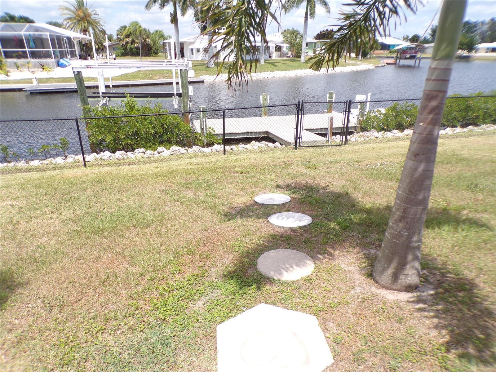 21088 EDGEWATER DR, PORT CHARLOTTE, FL, 33952