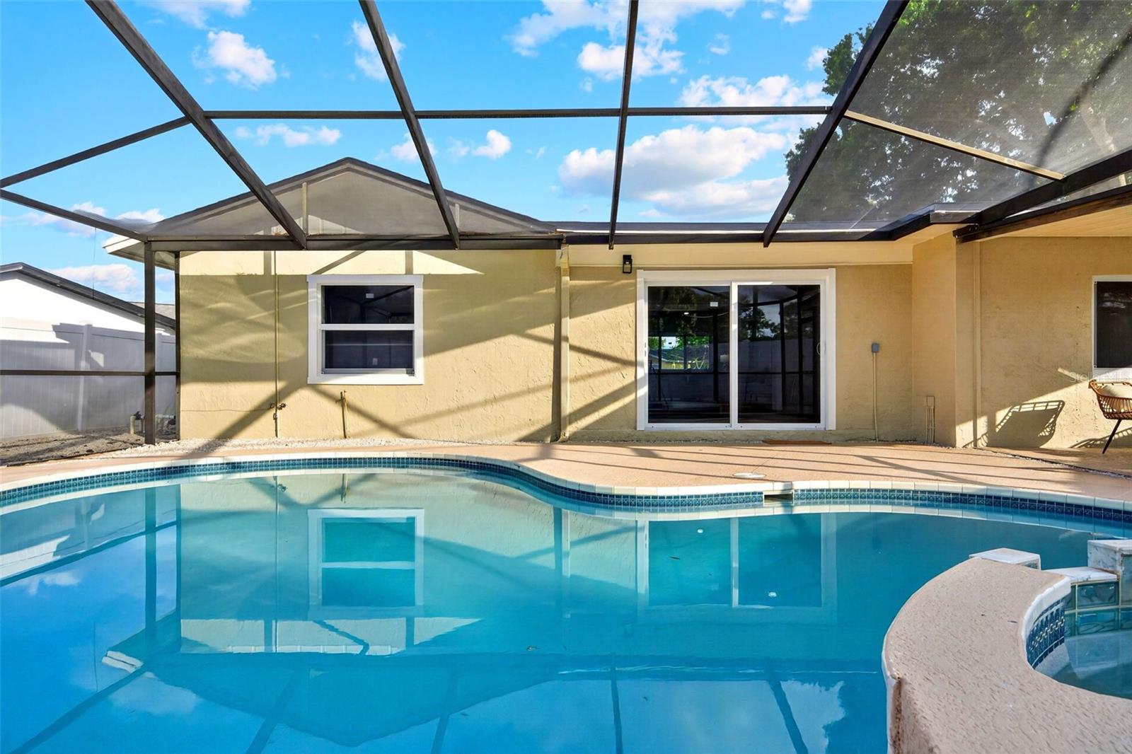 7833 BRISTOL CT, ST PETERSBURG, FL, 33709