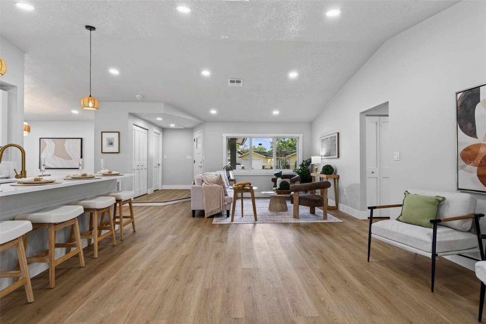 7833 BRISTOL CT, ST PETERSBURG, FL, 33709