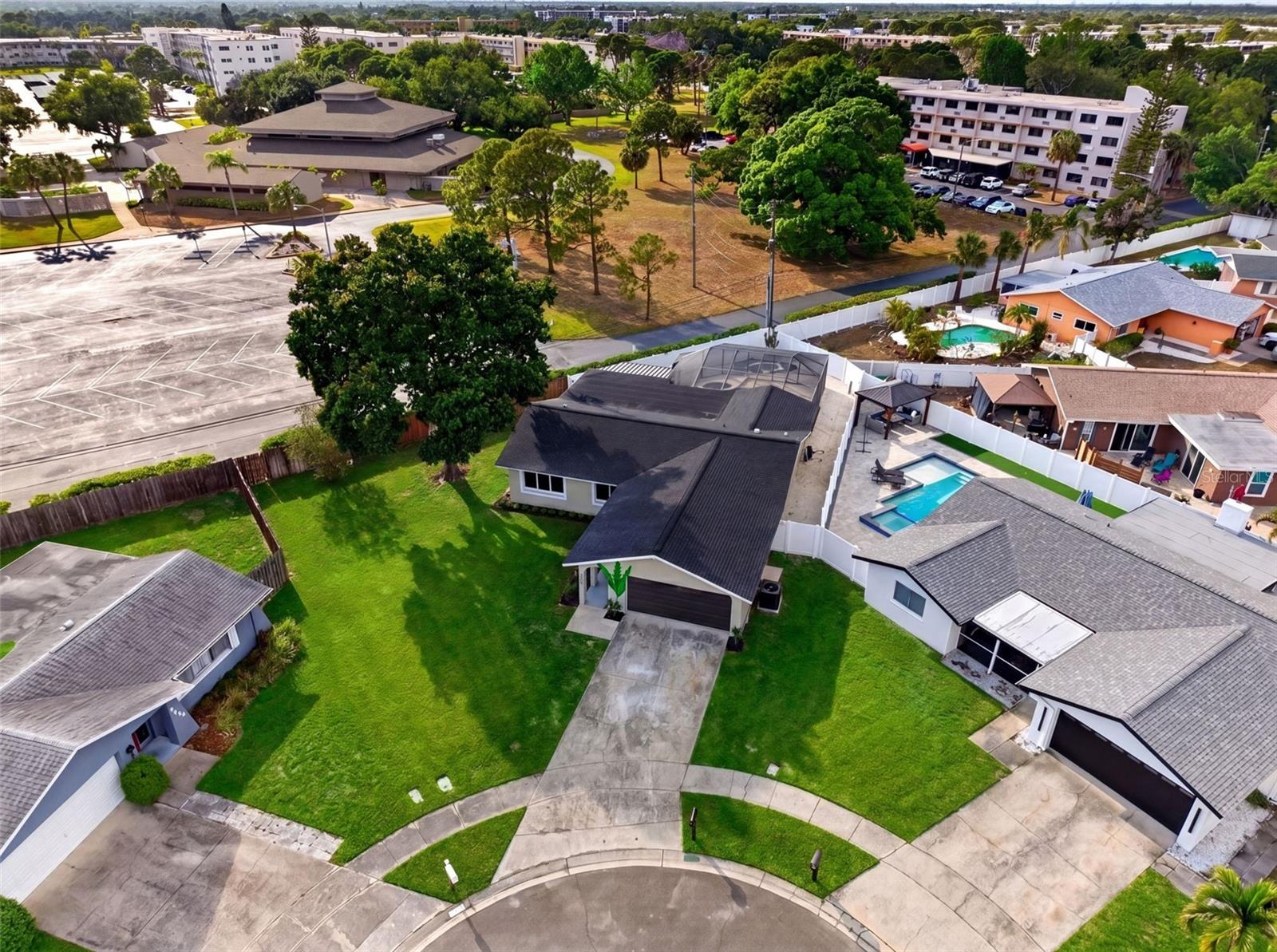 7833 BRISTOL CT, ST PETERSBURG, FL, 33709