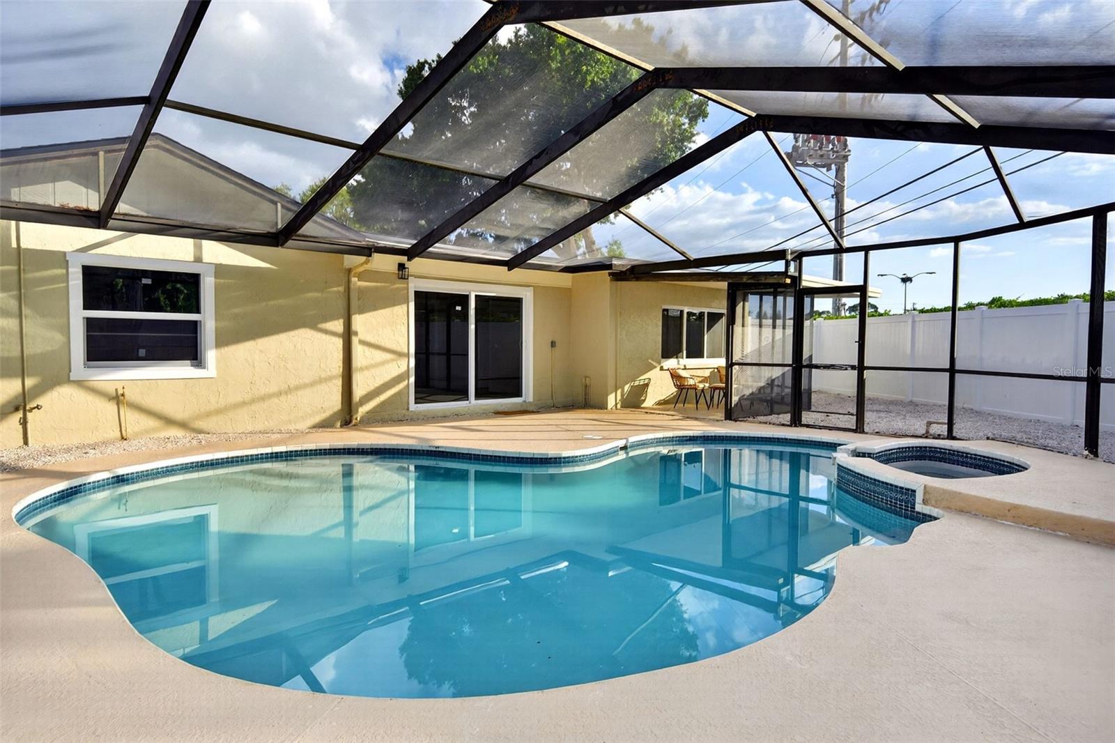 7833 BRISTOL CT, ST PETERSBURG, FL, 33709