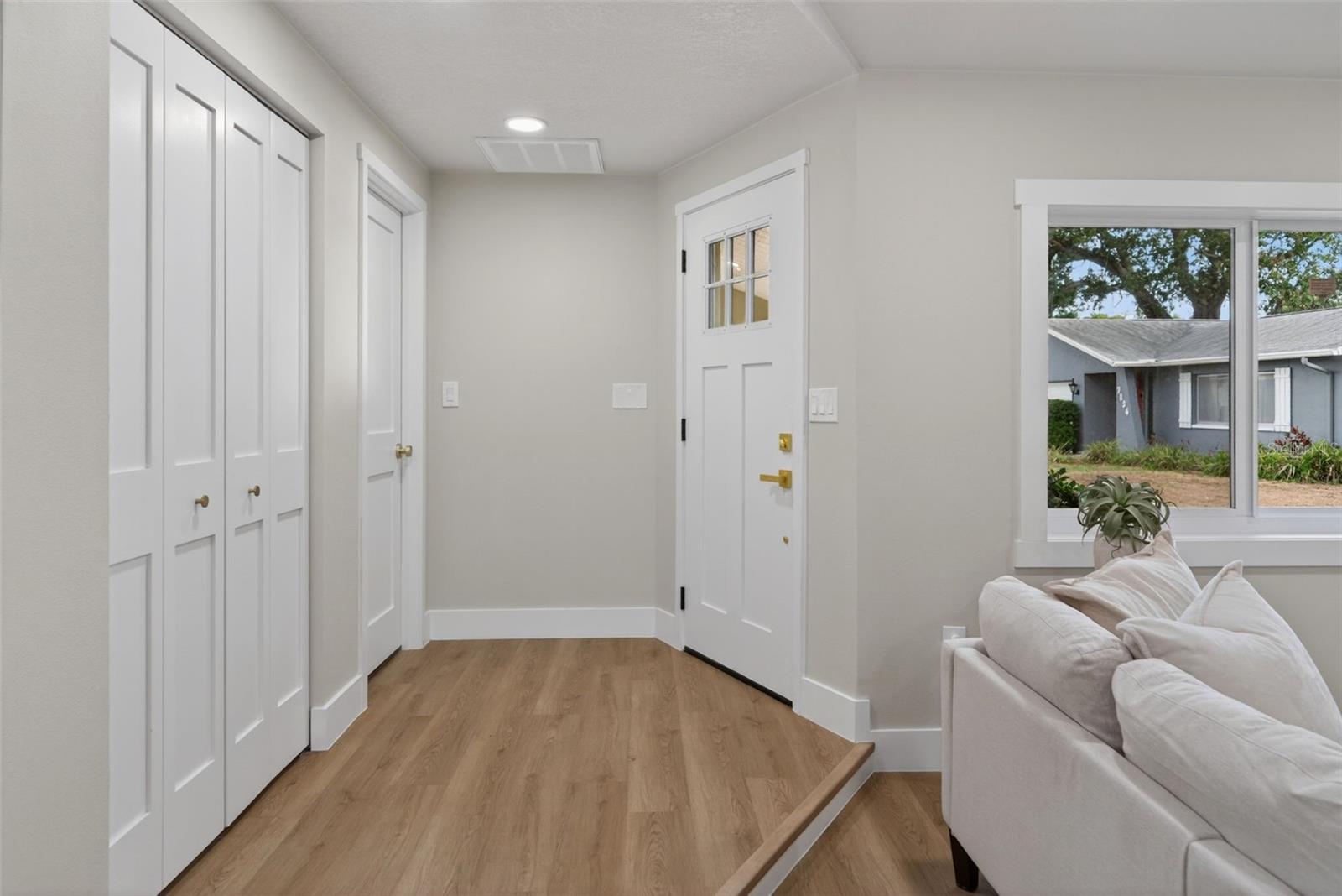 7833 BRISTOL CT, ST PETERSBURG, FL, 33709