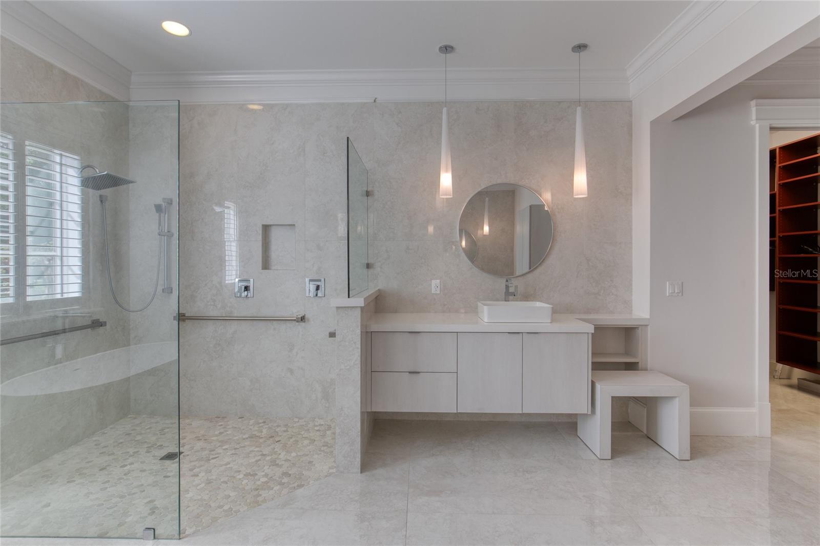 230 PARRULLI DR, ORMOND BEACH, FL, 32174