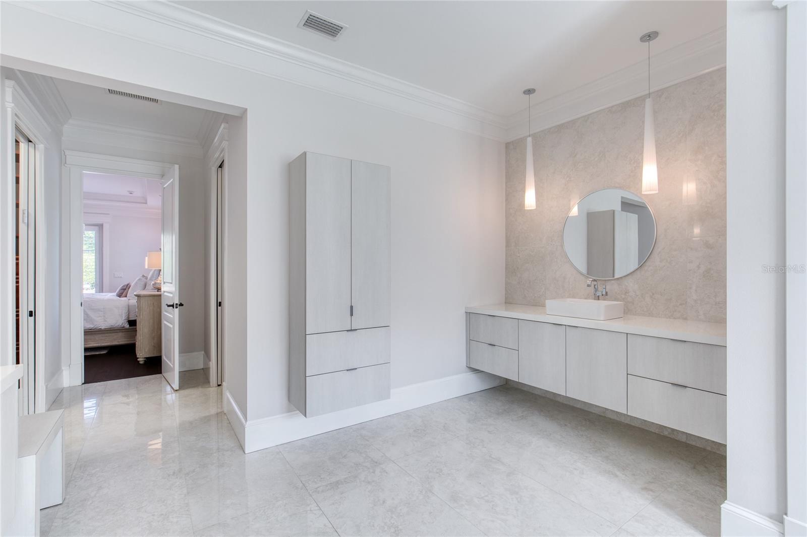 230 PARRULLI DR, ORMOND BEACH, FL, 32174