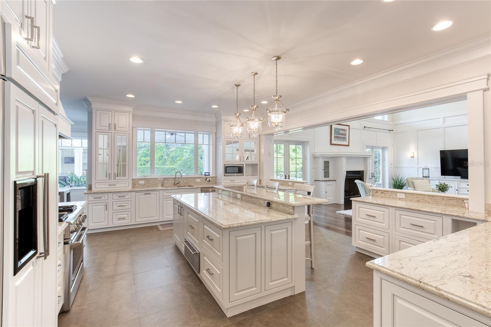 230 PARRULLI DR, ORMOND BEACH, FL, 32174