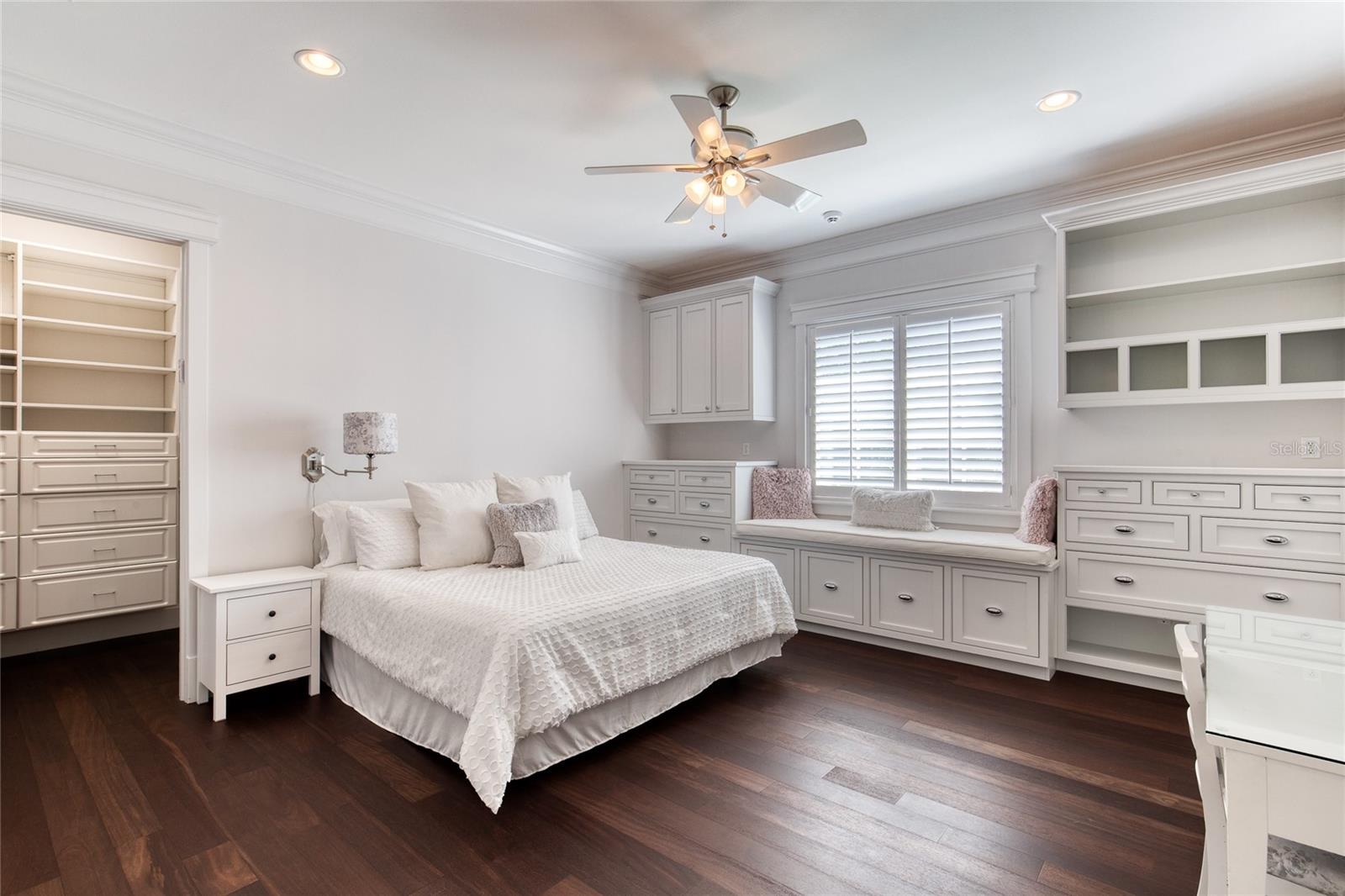 230 PARRULLI DR, ORMOND BEACH, FL, 32174