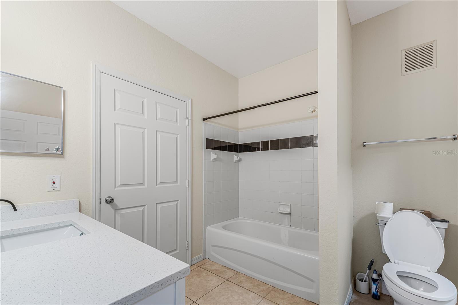6025 WESTGATE DR #2527, ORLANDO, FL, 32835