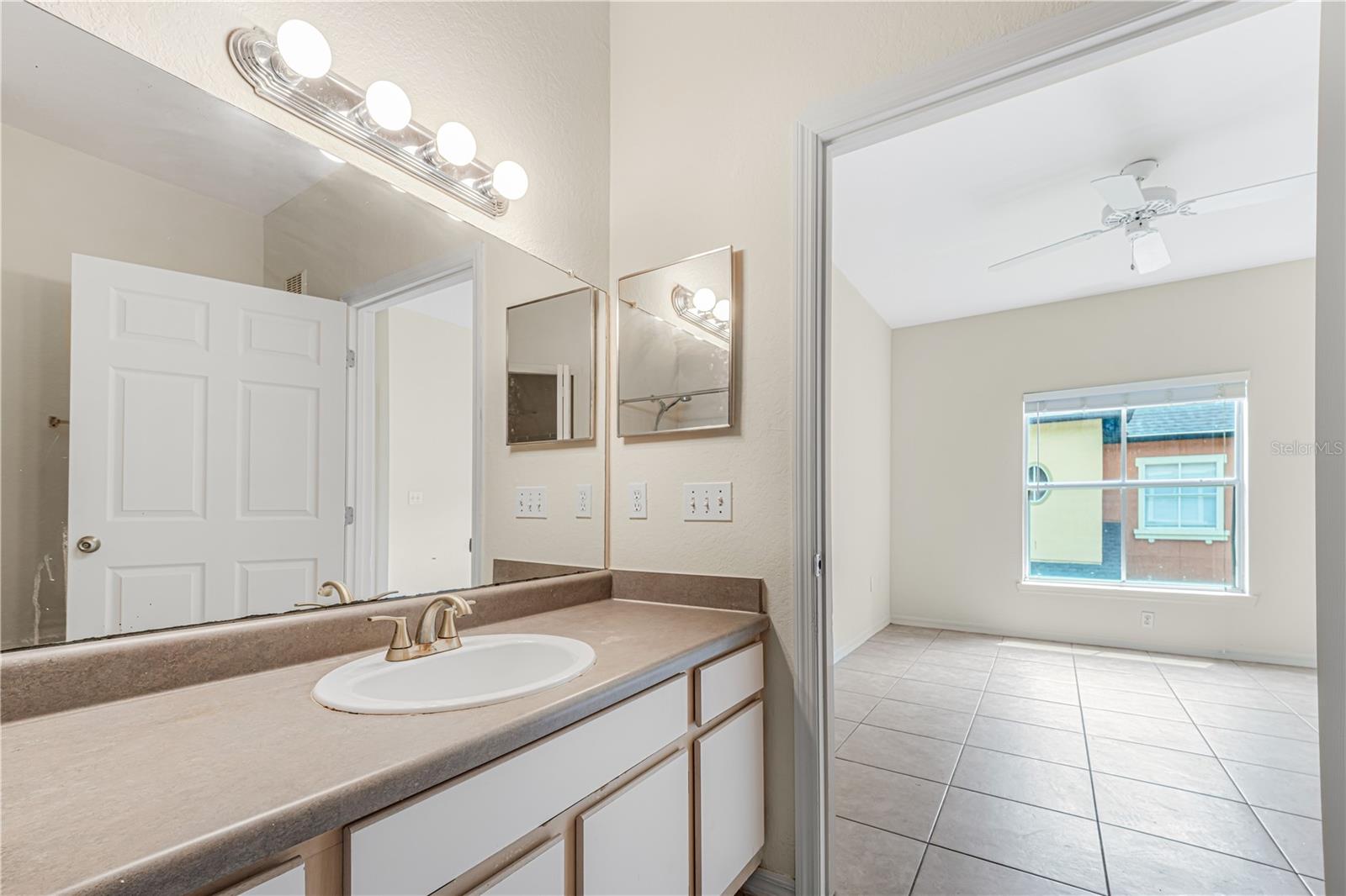 6025 WESTGATE DR #2527, ORLANDO, FL, 32835