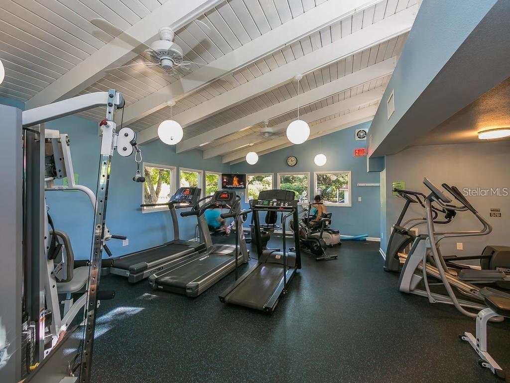 1647 BROOKHOUSE CT #246, SARASOTA, FL, 34231