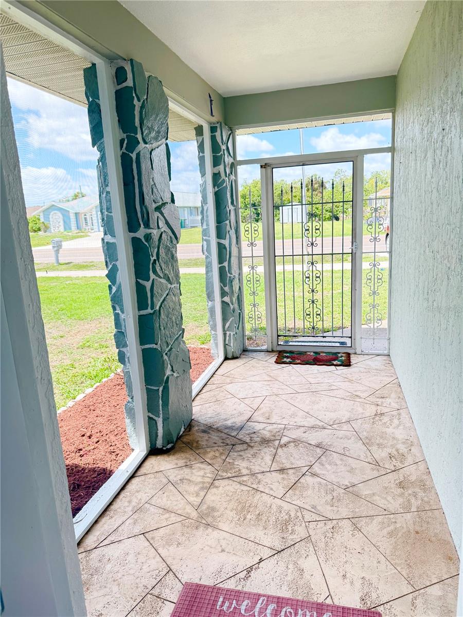 1288 SHEEHAN BLVD, PORT CHARLOTTE, FL, 33952