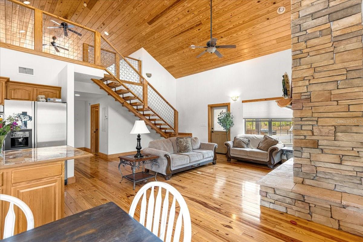 2271 SE 147TH AVE, MORRISTON, FL, 32668