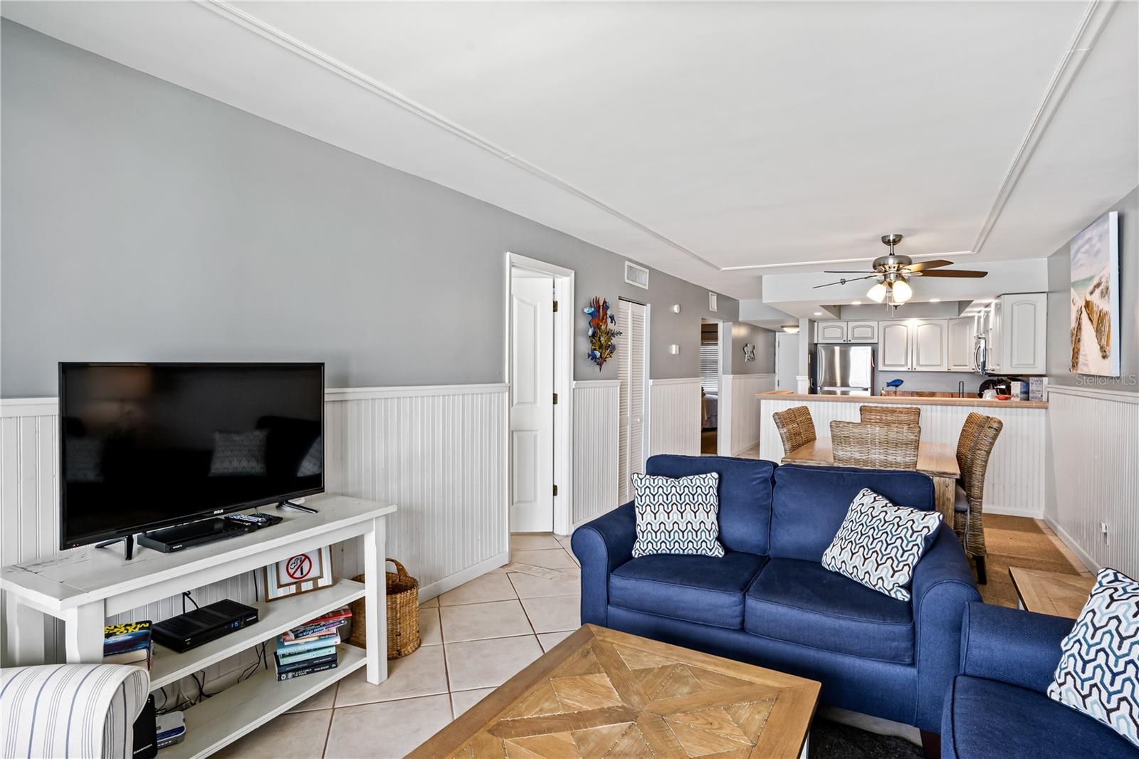 20000 GULF BLVD #305, INDIAN SHORES, FL, 33785