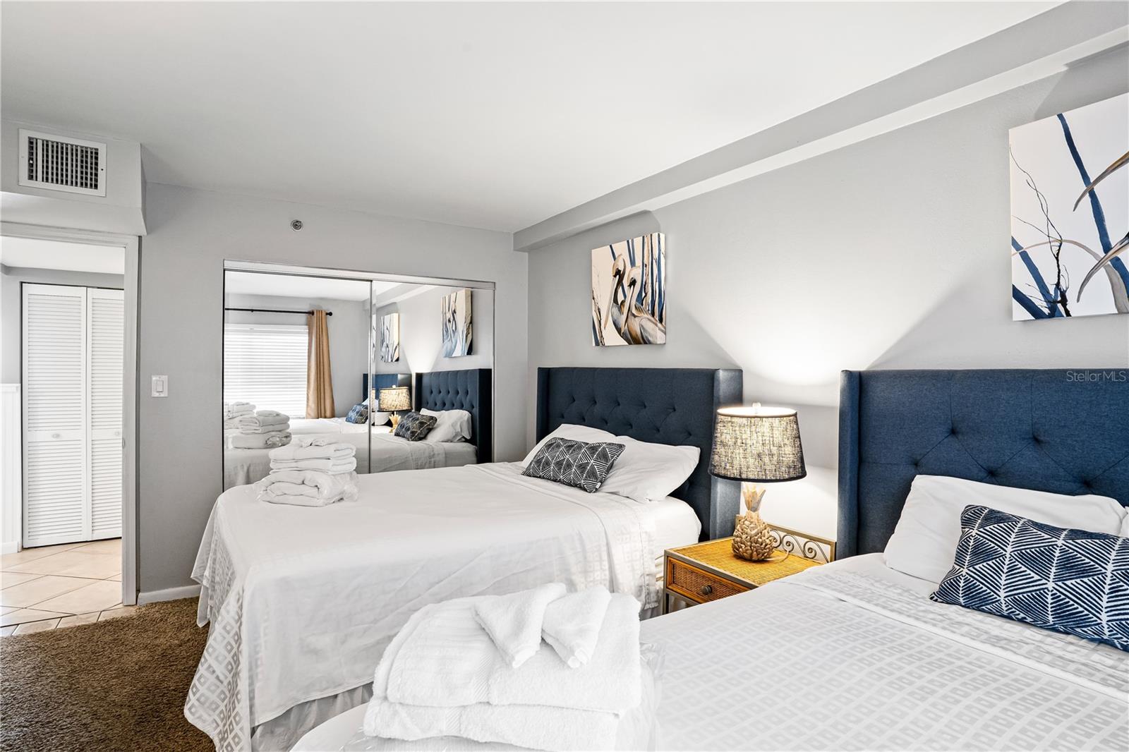 20000 GULF BLVD #305, INDIAN SHORES, FL, 33785