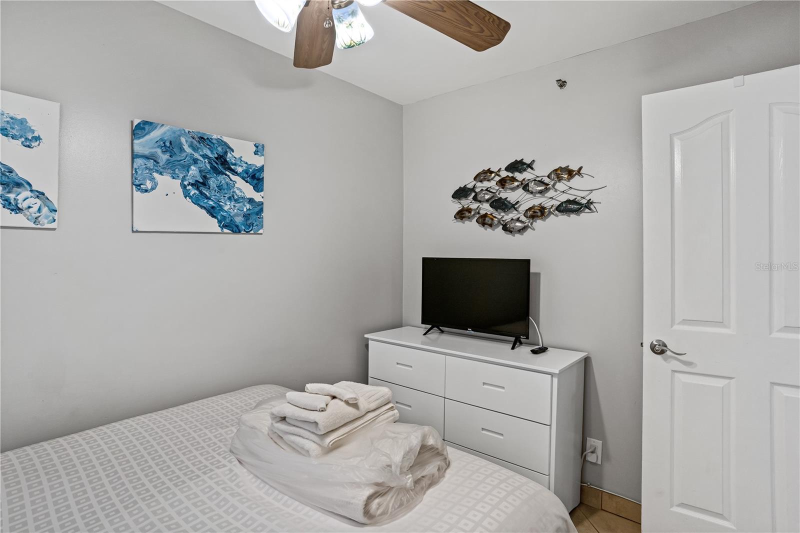 20000 GULF BLVD #305, INDIAN SHORES, FL, 33785