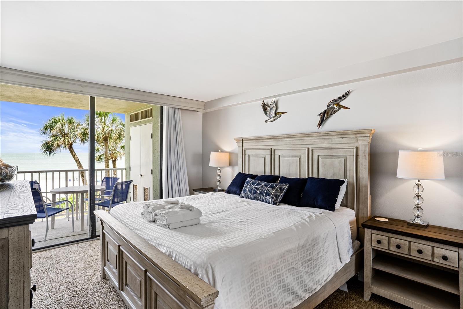 20000 GULF BLVD #305, INDIAN SHORES, FL, 33785