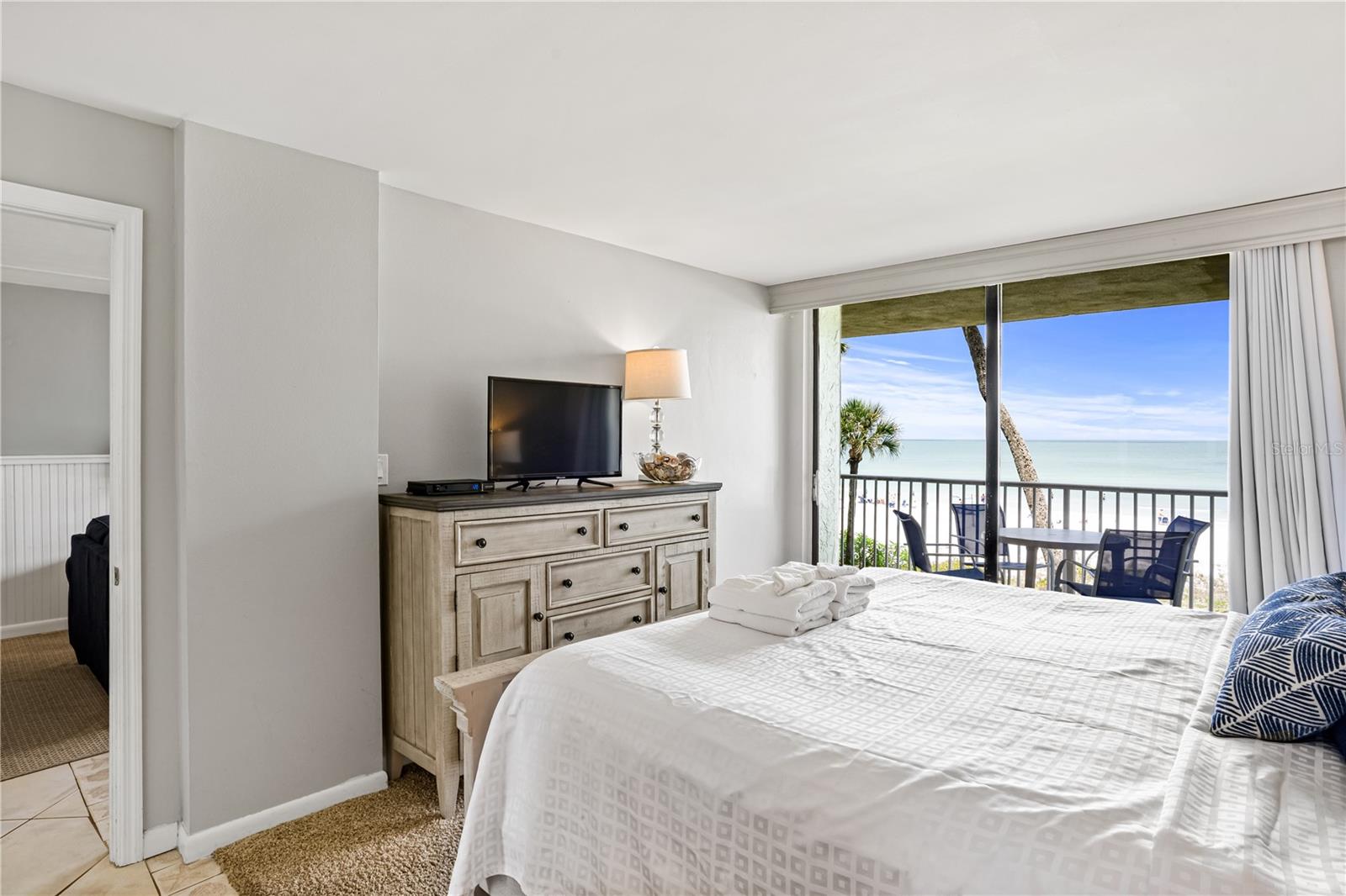 20000 GULF BLVD #305, INDIAN SHORES, FL, 33785