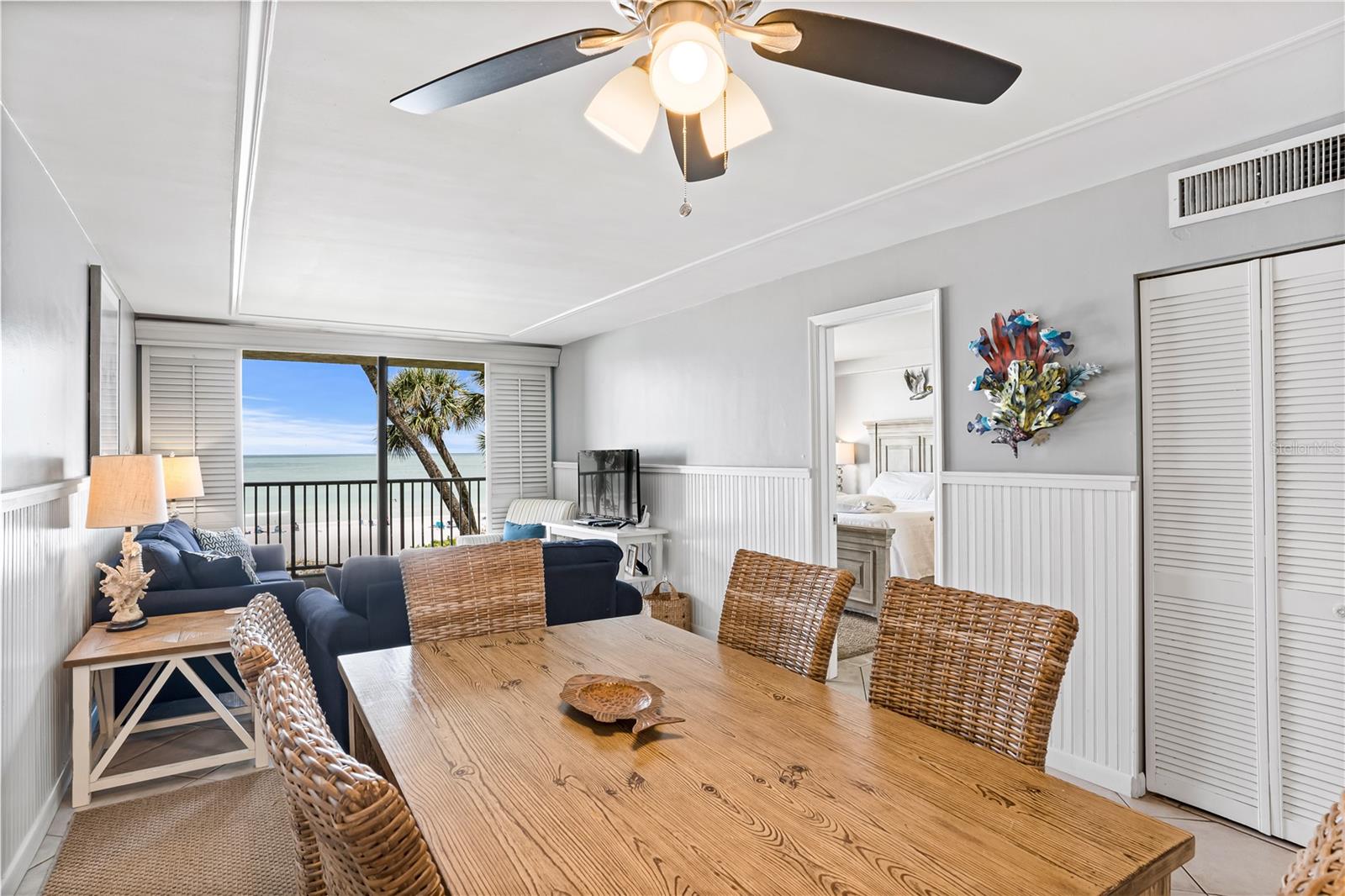 20000 GULF BLVD #305, INDIAN SHORES, FL, 33785