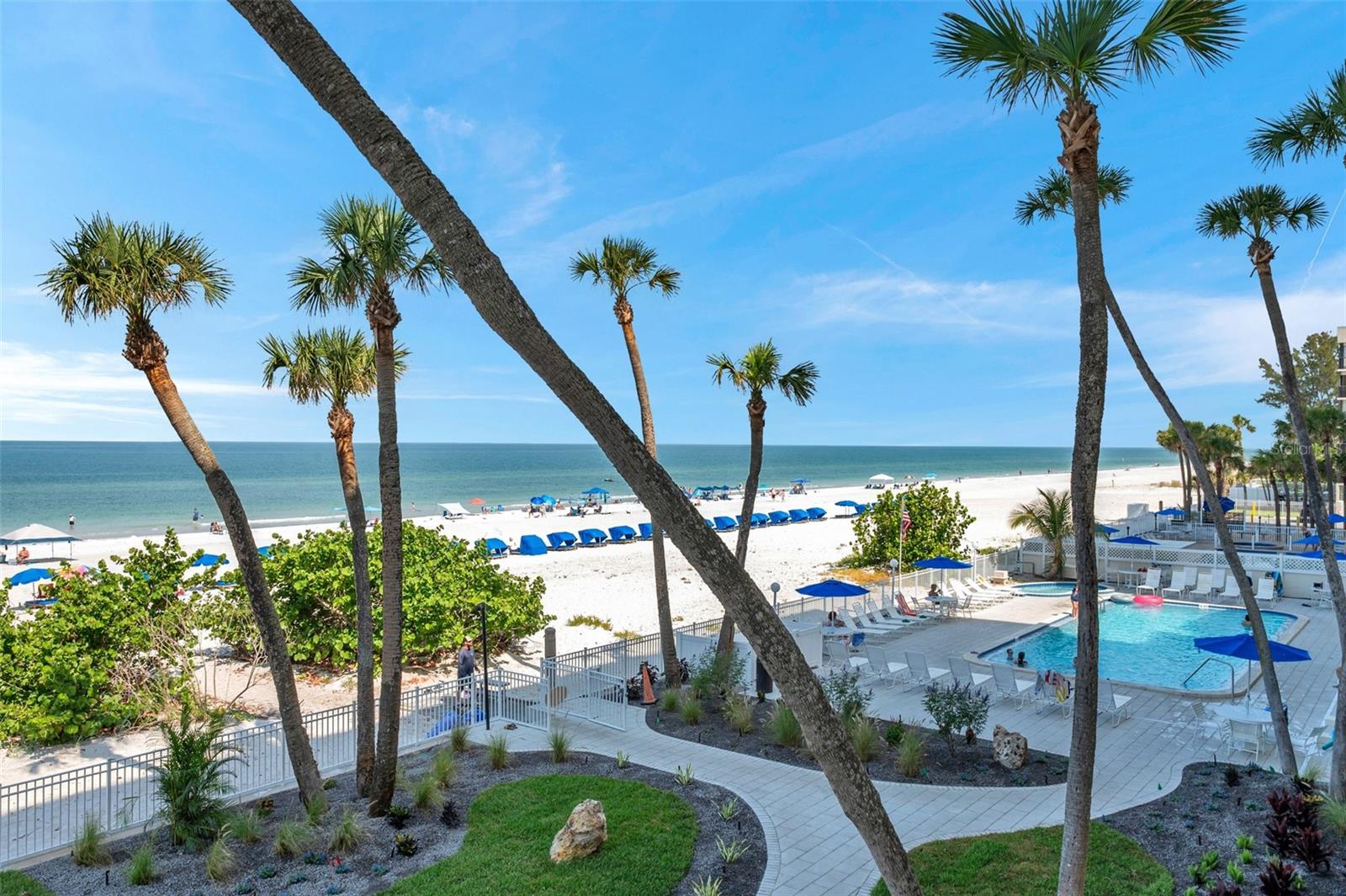 20000 GULF BLVD #305, INDIAN SHORES, FL, 33785
