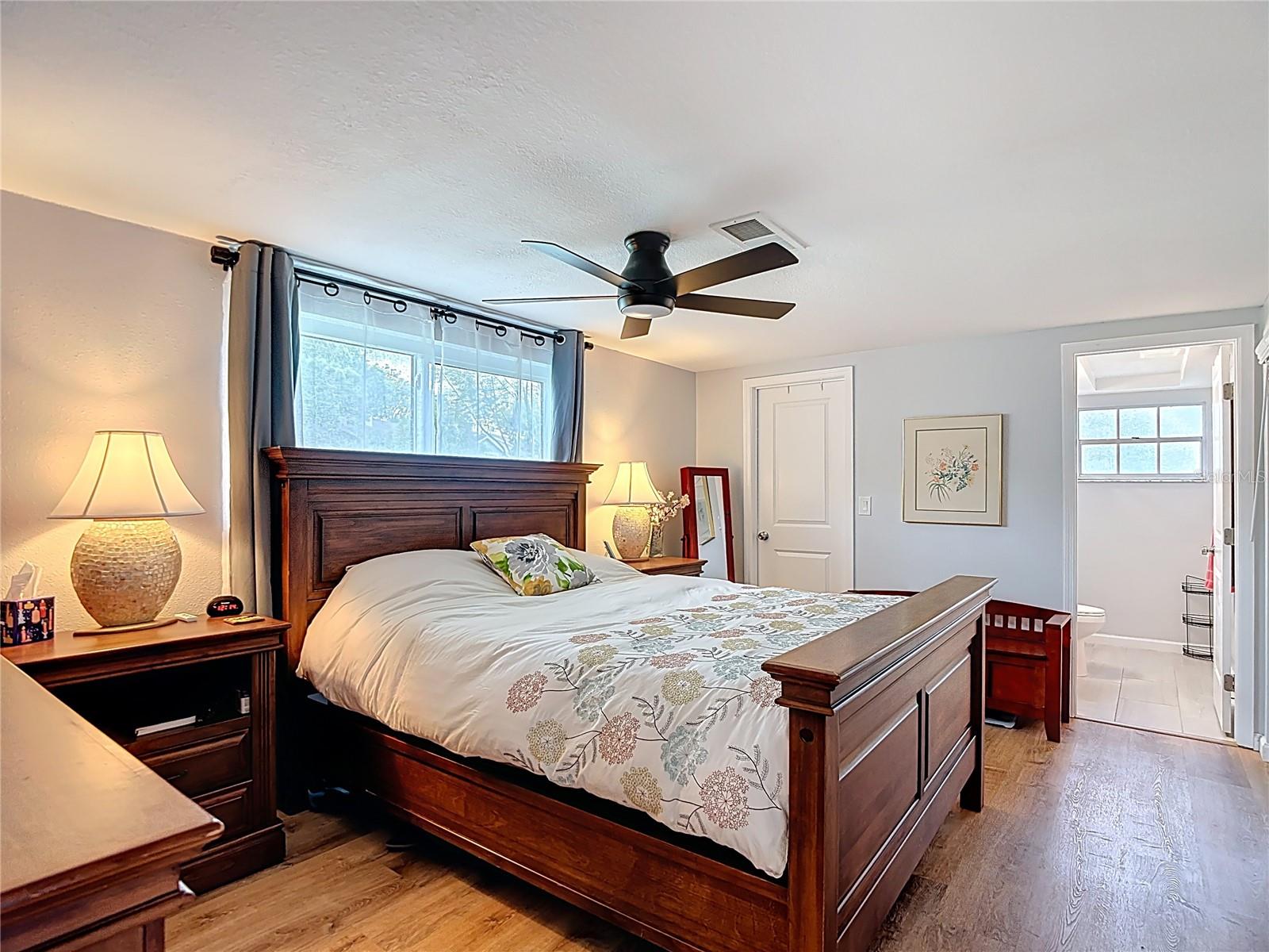 Primary bedroom with on suite bathroom. Windows in all bedrooms replaced, less than 2 years old.