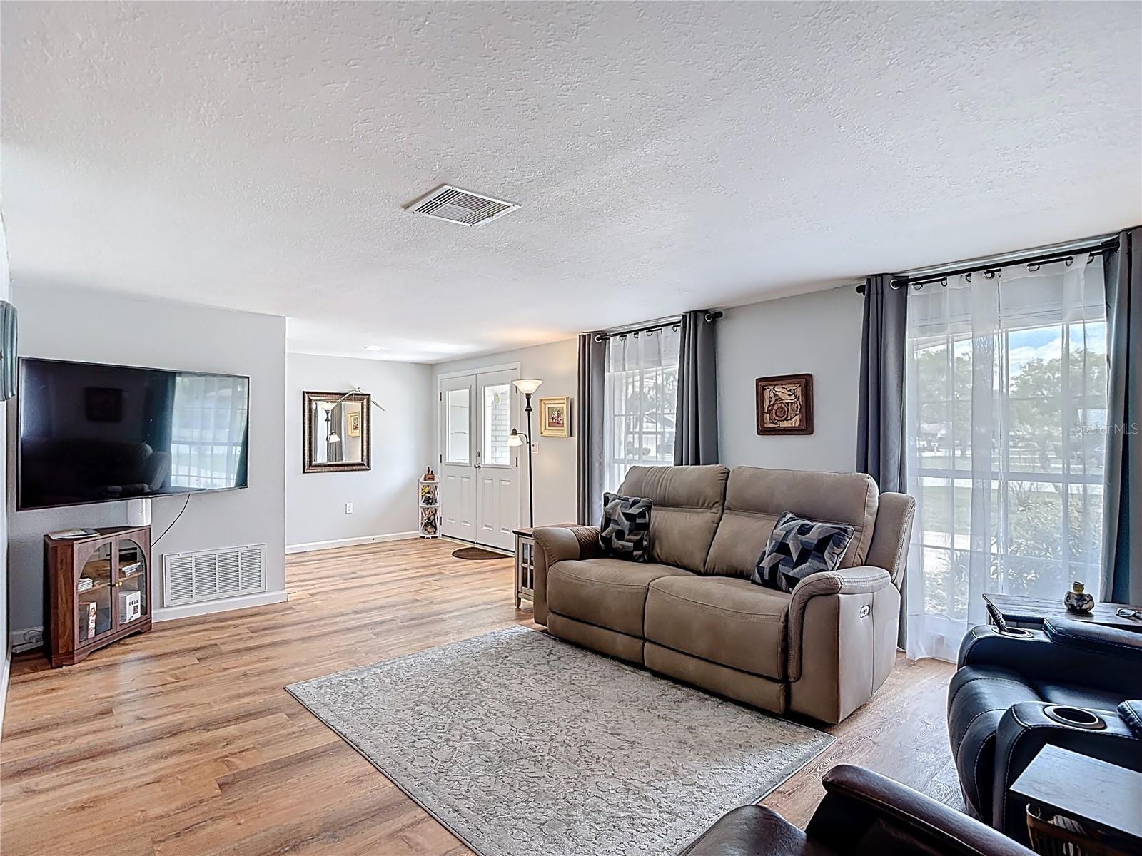 Spacious and comfortable living room.