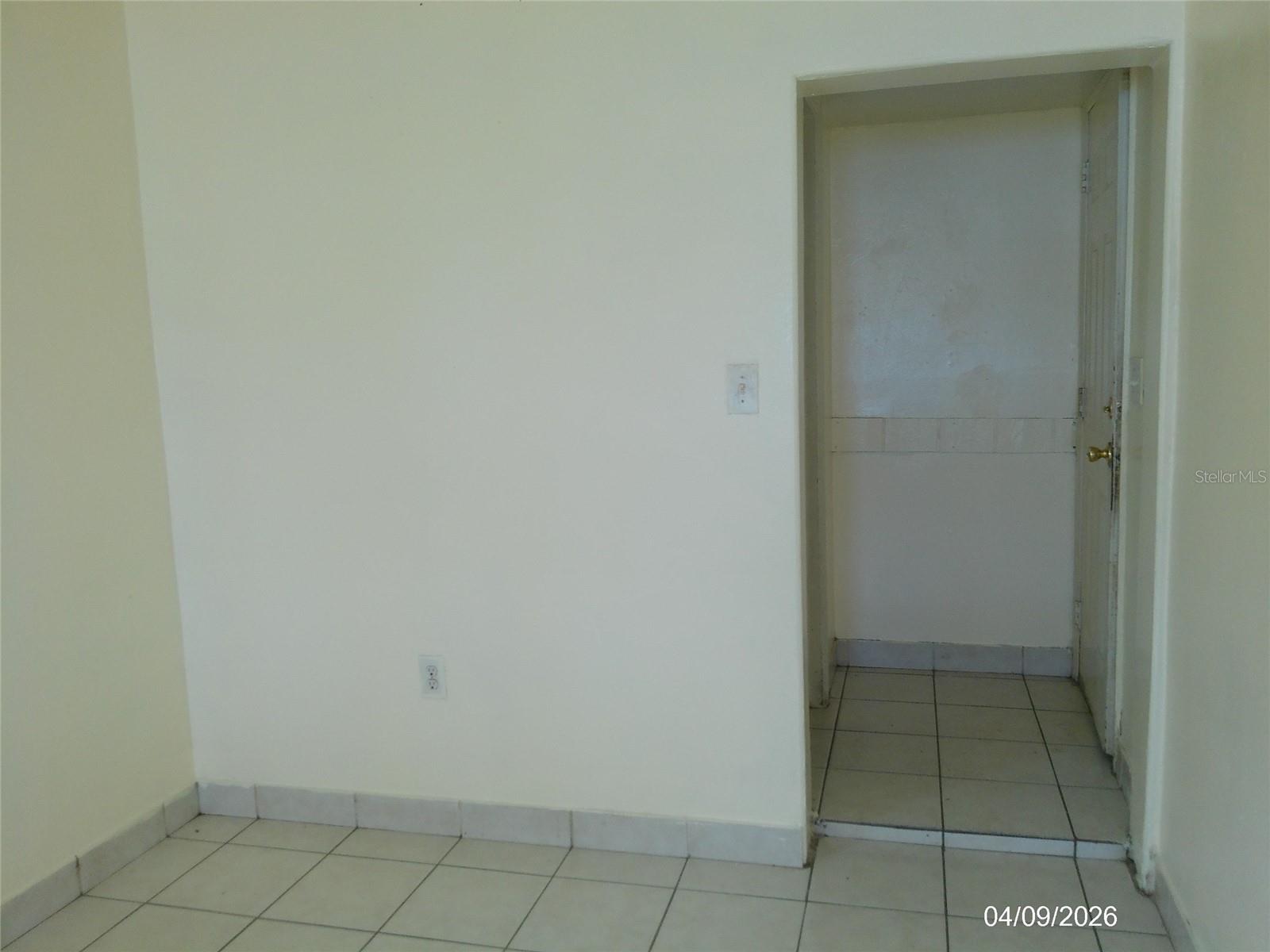 1111 CYPRESS GARDENS BLVD SE #12, WINTER HAVEN, FL, 33880